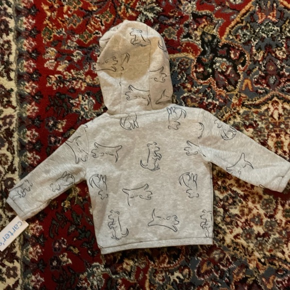 NWT Carter's Light Gray Baby Outfit with Animal Design - Picture 4 of 8